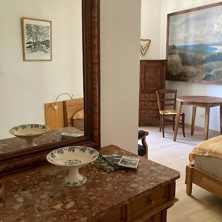Petit Cosy Chez Annette Et Loic Appartement